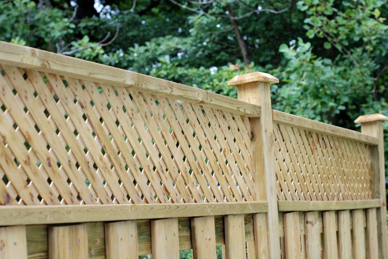 Products For Wood Lattice Fence Replacements in use